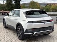 Vaizdas iš galo kairės