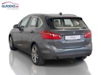 Vaade tagant vasakult