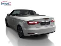 Vaade tagant vasakult