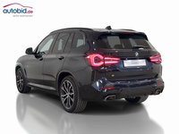 Vaade tagant vasakult