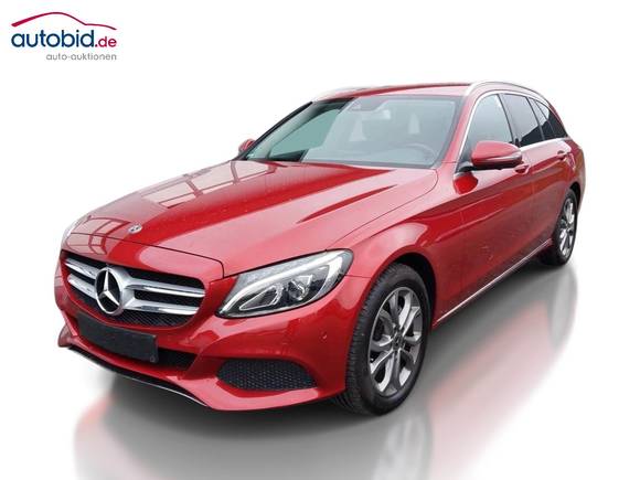 Vaizdas iš priekio kairės