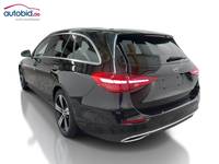 Vaizdas iš galo kairės