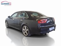 Vista posteriore sinistra