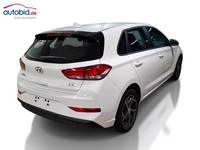 Pogled od pozadi desno