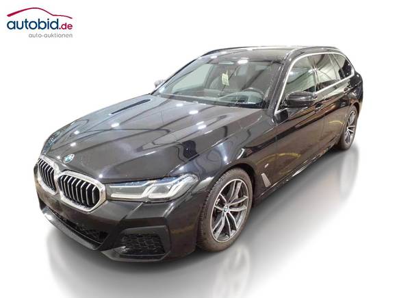 Vaizdas iš priekio kairės