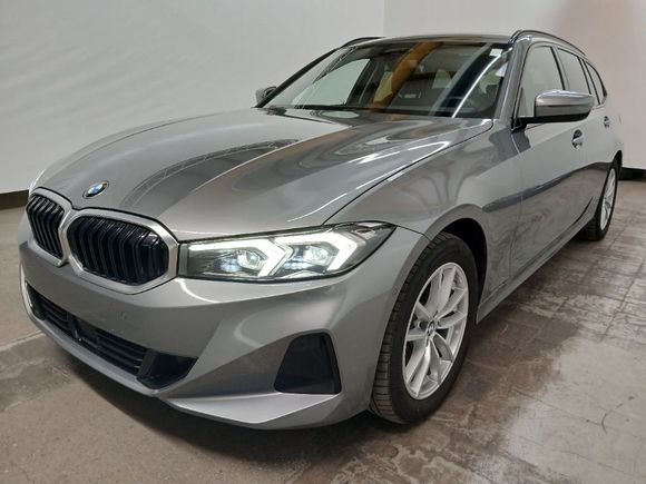 Pogled sprijeda lijevo