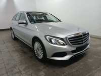 Pogled sprijeda desno