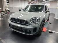 Náhled zpředu zleva