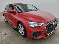 Pogled desno spredaj