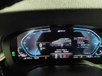 Pohled na přístrojovou desku