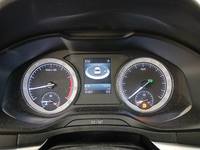 Pogled na kombinovani instrument