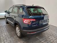 Pogled od pozadi levo