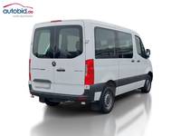 Вид сзади справа