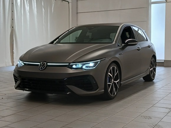 Vaizdas iš priekio kairės