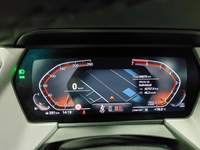 Pohled na přístrojovou desku