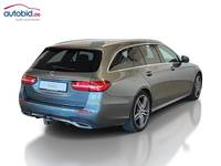 Вид сзади справа