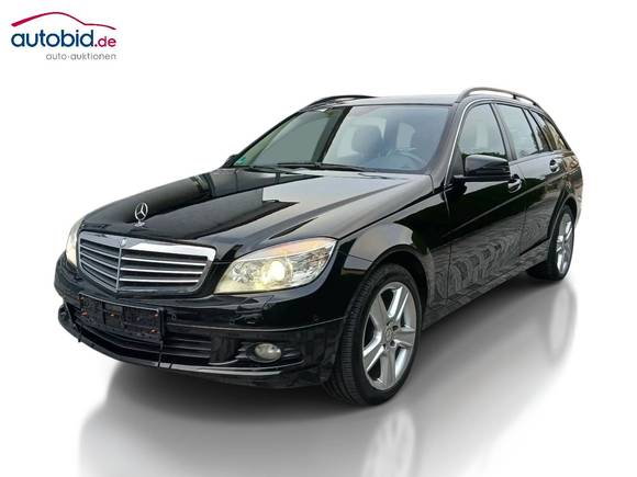 Pogled od napred levo