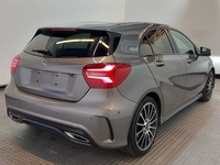 Vaizdas iš galo dešinės