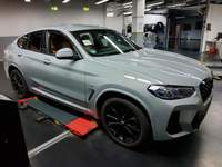 Náhled zpředu zprava