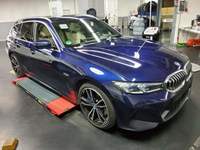 Náhled zpředu zprava