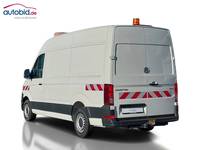 Pogled od pozadi levo