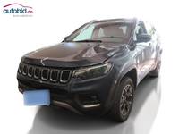 Pogled sprijeda lijevo