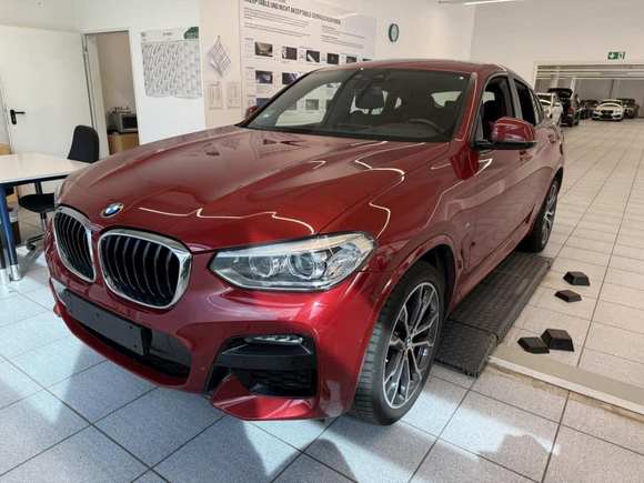 Pogled sprijeda lijevo