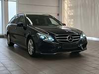 Náhled zpředu zprava