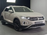 Náhled zpředu zprava