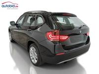 Pogled od pozadi levo