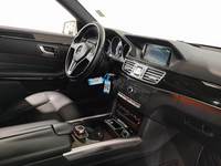 Вид на салон