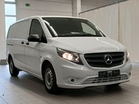 Náhled zpředu zprava