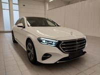 Náhled zpředu zprava