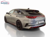 Pogled od pozadi levo