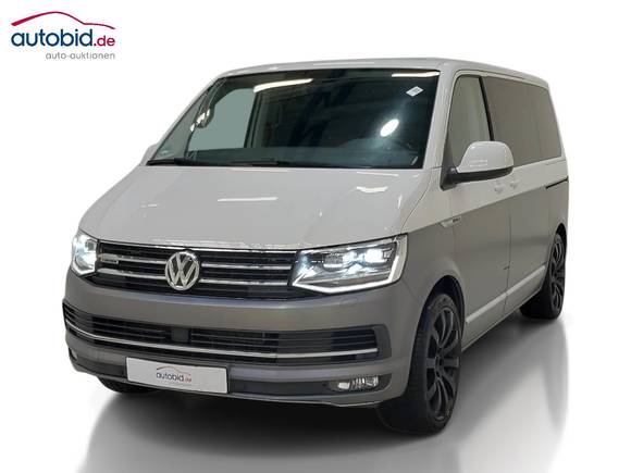 Вид спереди слева