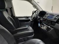 Вид на салон