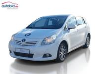 Вид спереди слева