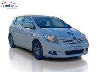 Вид спереди справа