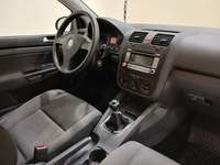 Вид на салон