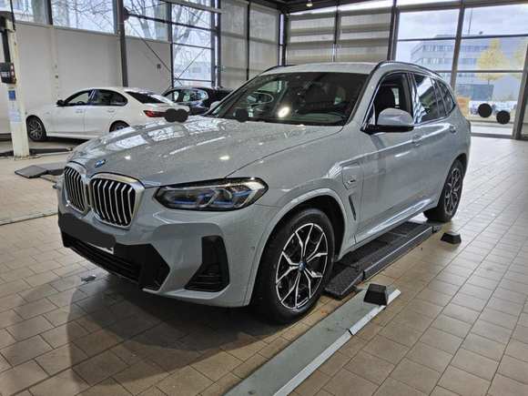 Pogled sprijeda lijevo