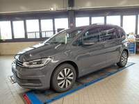 Vaizdas iš priekio kairės