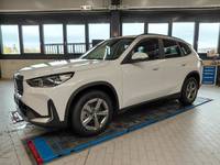 Vaizdas iš priekio kairės