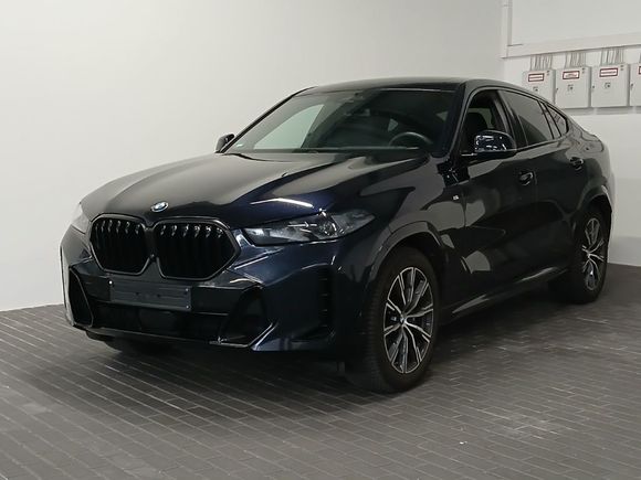 Vaizdas iš priekio kairės