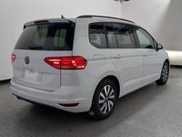 Vaizdas iš galo dešinės