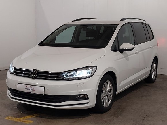 Vaizdas iš priekio kairės