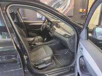 Вид на салон