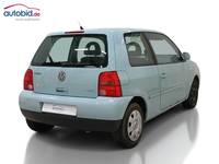 Pogled od pozadi desno