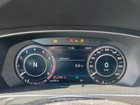 Pogled na kombinovani instrument