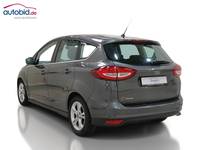 Pogled od pozadi levo