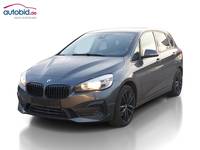 Pogled od napred levo